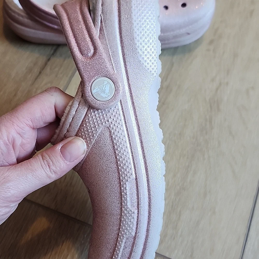 Pink Fur Lined Crocs, J3 - Picture 7 of 9